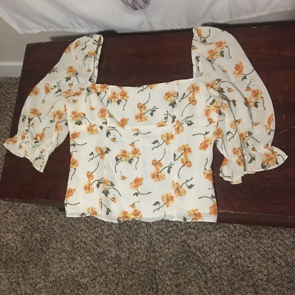 Reformation Georgia Top in Limonada - Size 10 - Picture 5 of 9